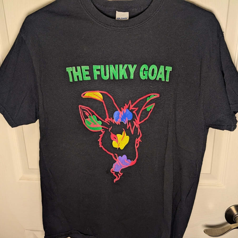 "The Funky Goat" Funny Unisex T-Shirt Medium